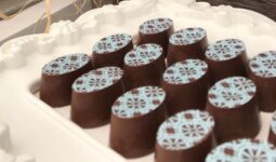 CHOCOLATE ARTESANAL WUSCHO x CAJA